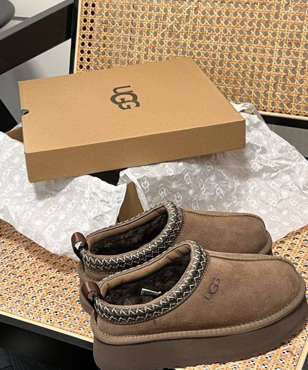 Ugg